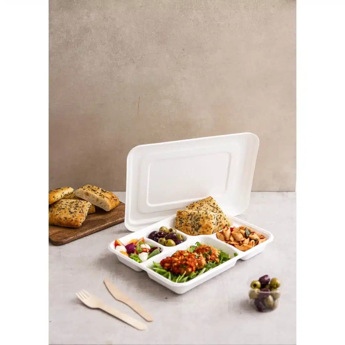 Vegware 5 Compartment Bagasse Meal Trays with Lid (Pack of 200) - Image 2