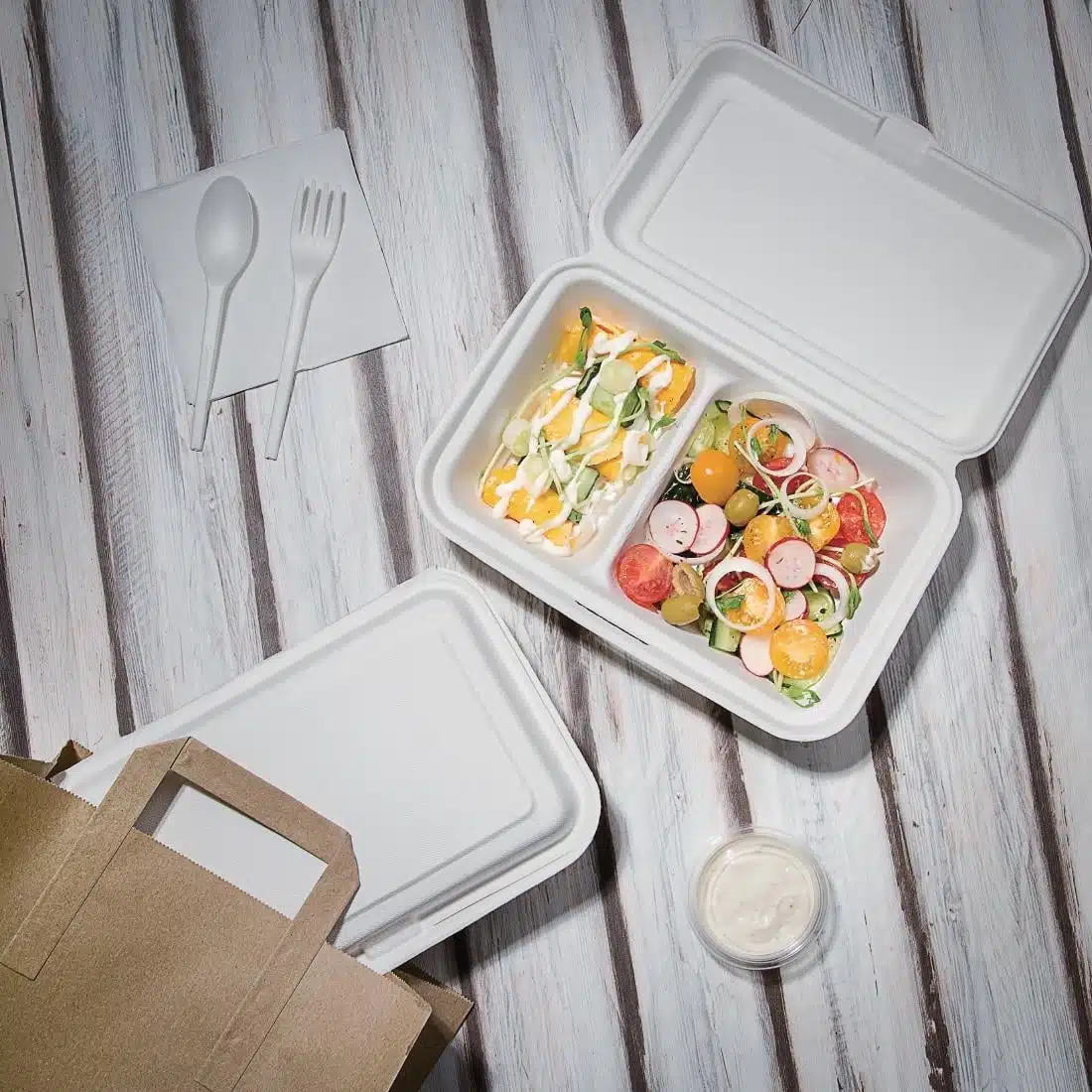 Fiesta Compostable Bagasse Hinged 2-Compartment Food Containers 253mm (Pack of 200) - Image 5