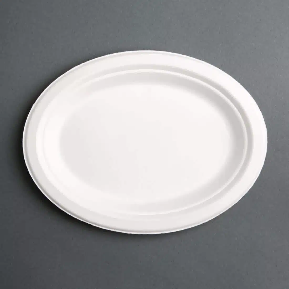 Fiesta Compostable Bagasse Oval Plates 316mm (Pack of 50) - Image 1