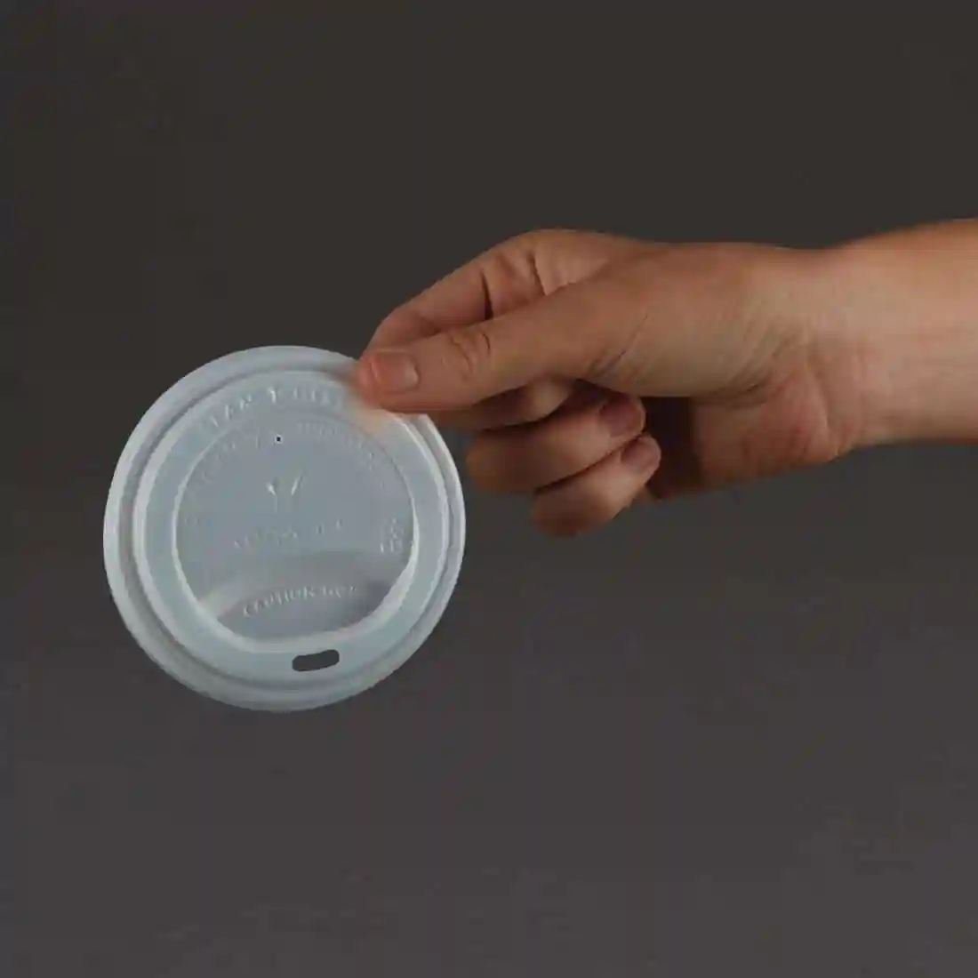 Vegware Compostable Coffee Cup Lids 340ml / 12oz and 455ml / 16oz (Pack of 1000) - Image 3