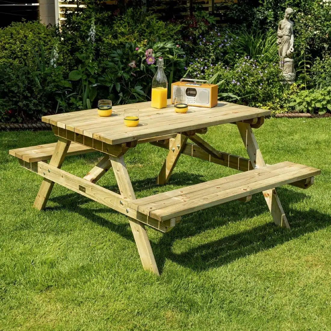 Rowlinson Picnic Table 4ft - Image 2