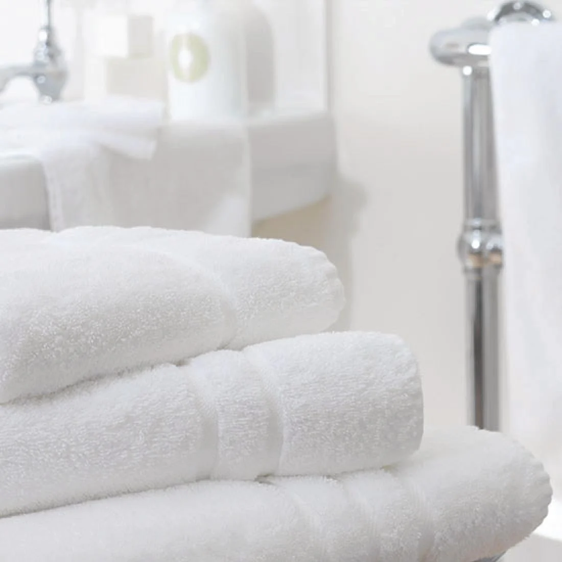 Mitre Comfort Nova Guest Towel White