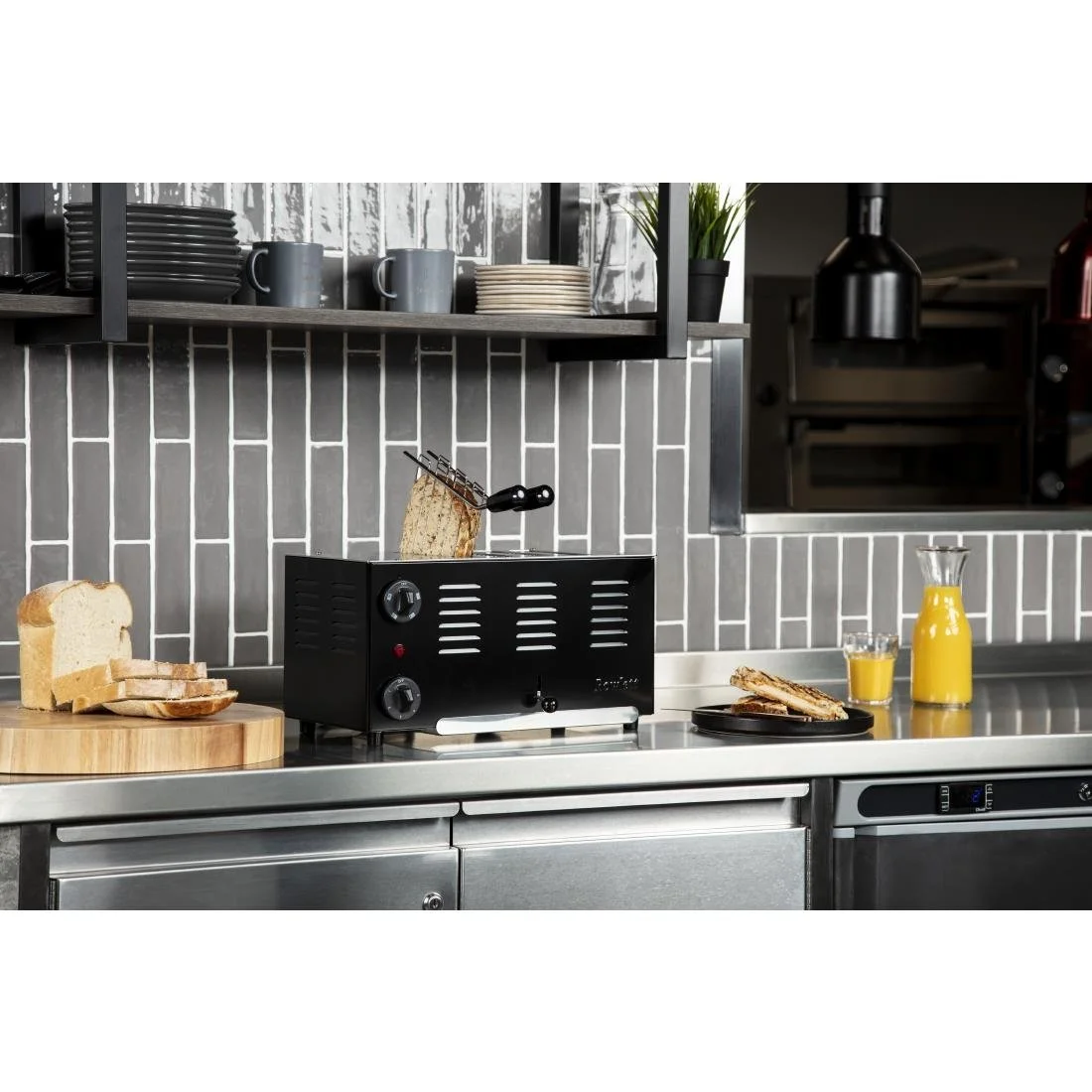 Rowlett Regent 4 Slot Toaster Jet Black with 2x Additional Elements - Image 3