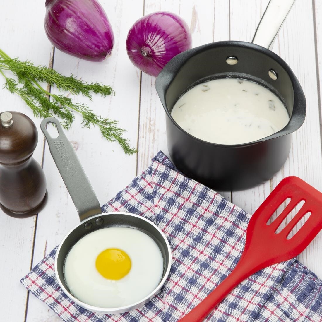 Vogue Non Stick Milk Pan 140mm