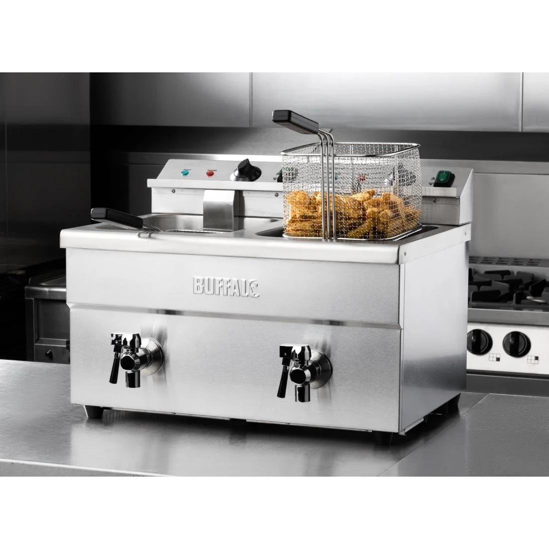 Buffalo Induction Fryer 2x 7.5Ltr - Image 17