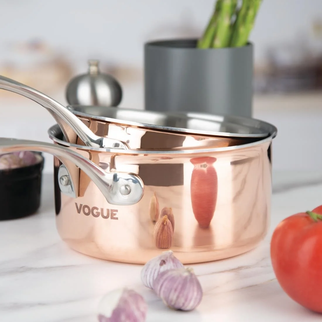 Vogue Copper Tri-Wall Saucepan 16cm - Image 6