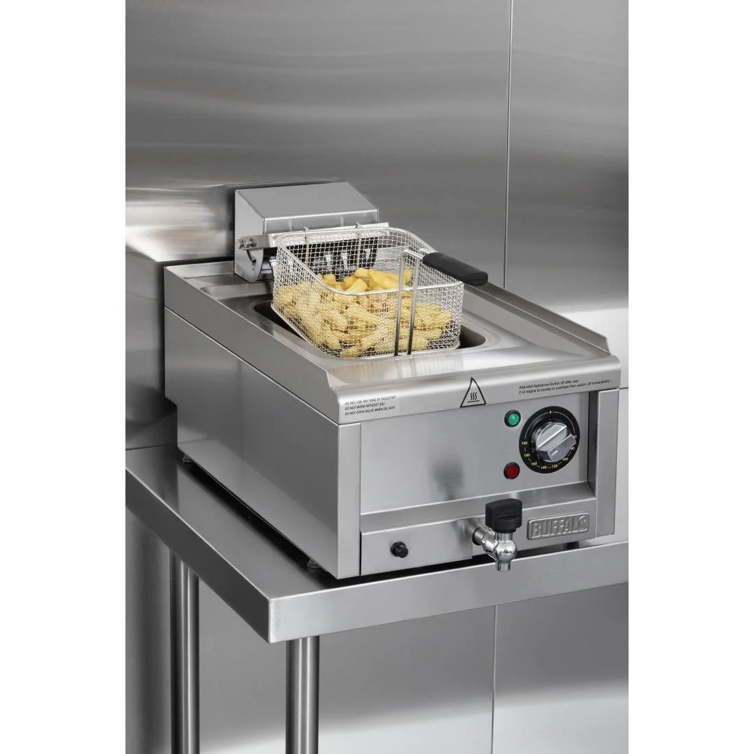 Buffalo 600 Series Countertop Electric Fryer 8Ltr - Image 10
