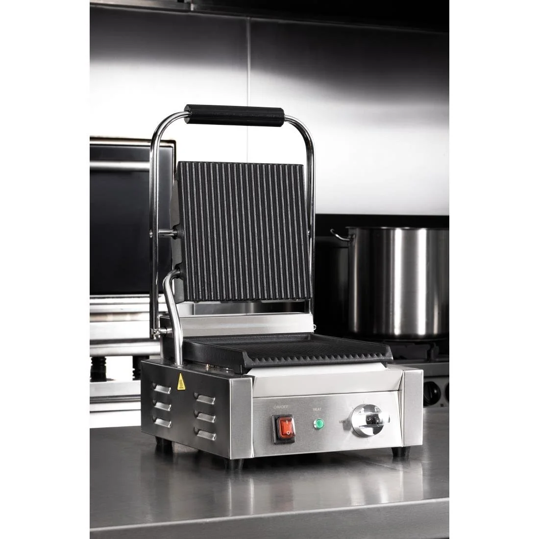 Buffalo Bistro Ribbed Contact Grill - Image 9