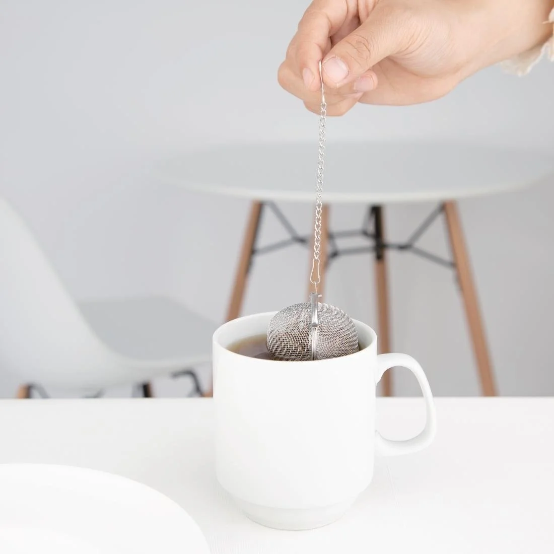 Olympia Mesh Stainless Steel Tea Strainer 50(Ø)mm - Image 4