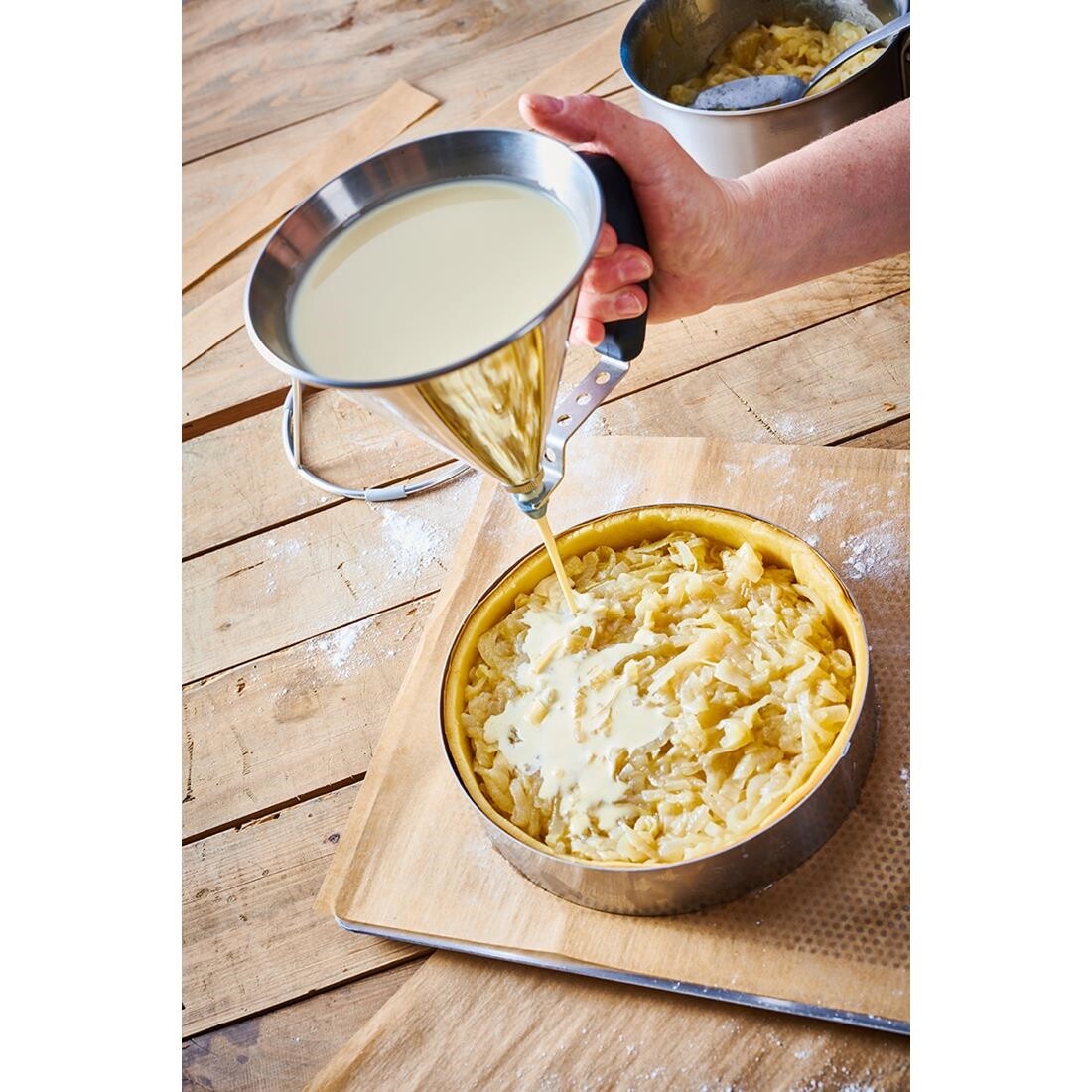 De Buyer Mini Automatic Piston Funnel 0.8ltr