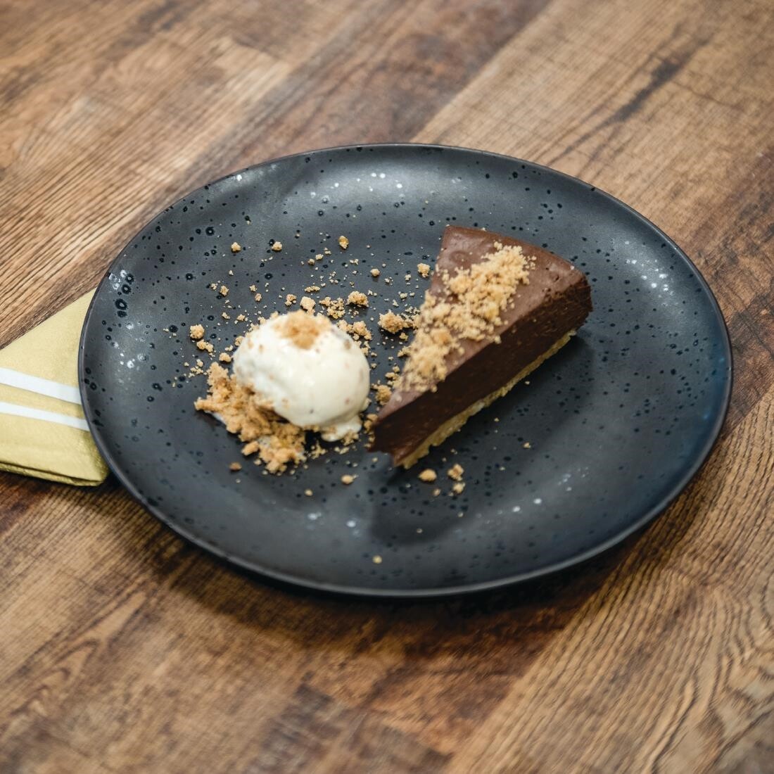 Olympia Fusion Round Coupe Plate 203mm