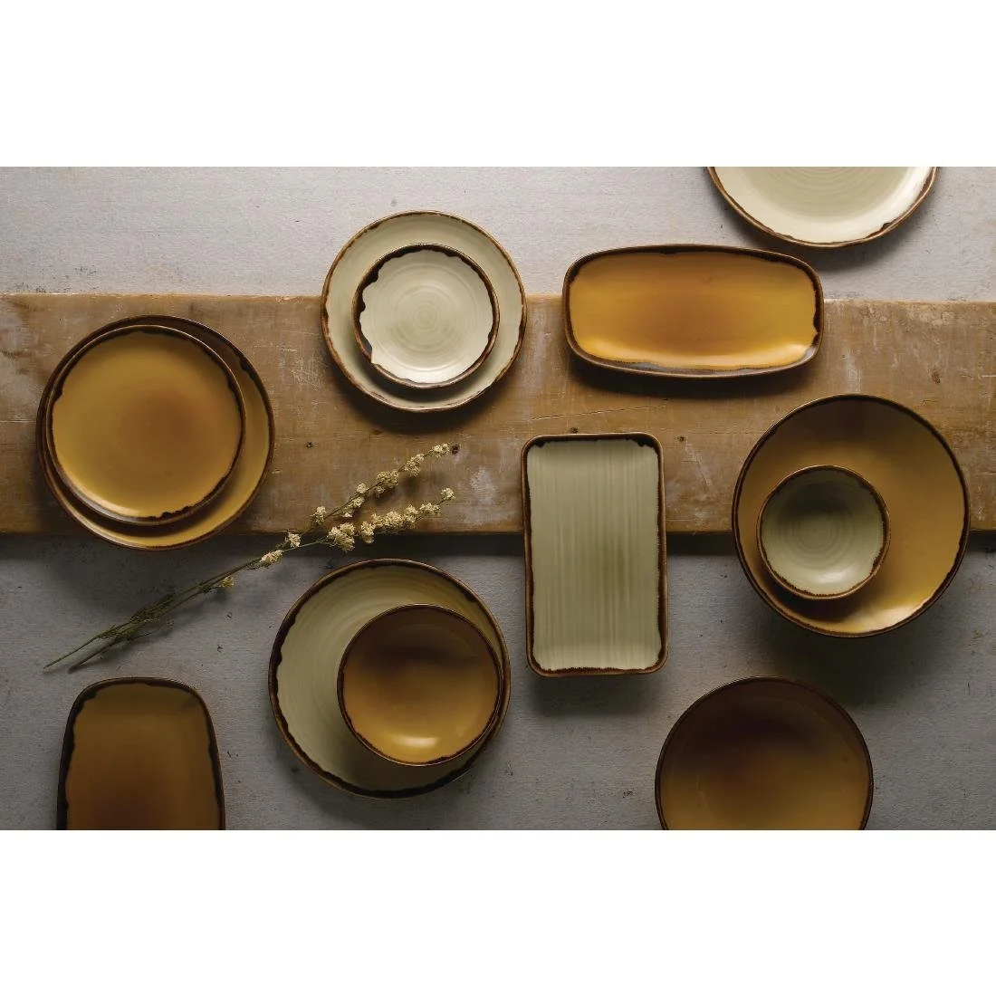 Dudson Harvest Chefs' Oblong Plates Mustard 298x153mm (12 Pack) - Image 3