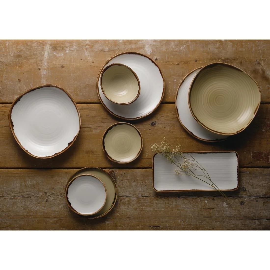 Dudson Harvest Organic Coupe Wobbly Bowls 295mm Linen (6 Pack) - Image 2