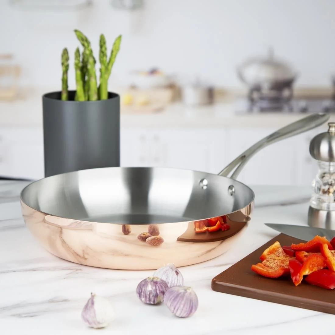 Vogue Copper Tri-Wall Frying Pan 28cm - Image 5
