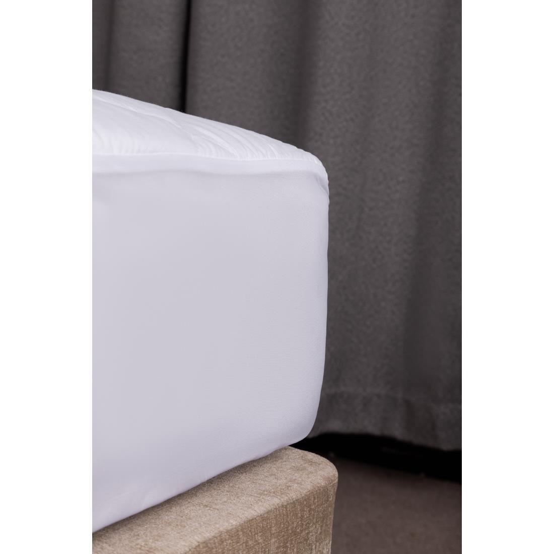 Mitre Comfort Aquasoft Mattress Protector Double