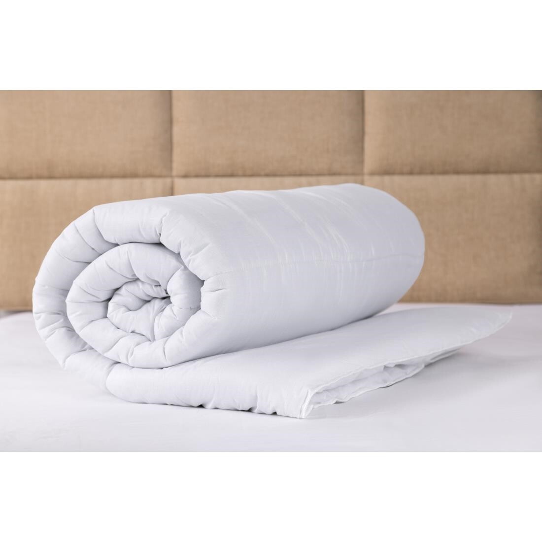 Mitre Essentials Hollo 10.5 Tog Duvet Single