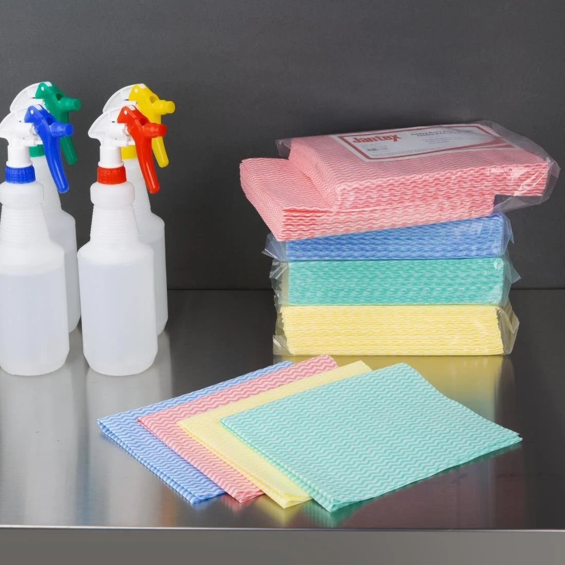 Jantex Heavy Duty Non-Woven Cloths Red (25 Pack) - Image 5