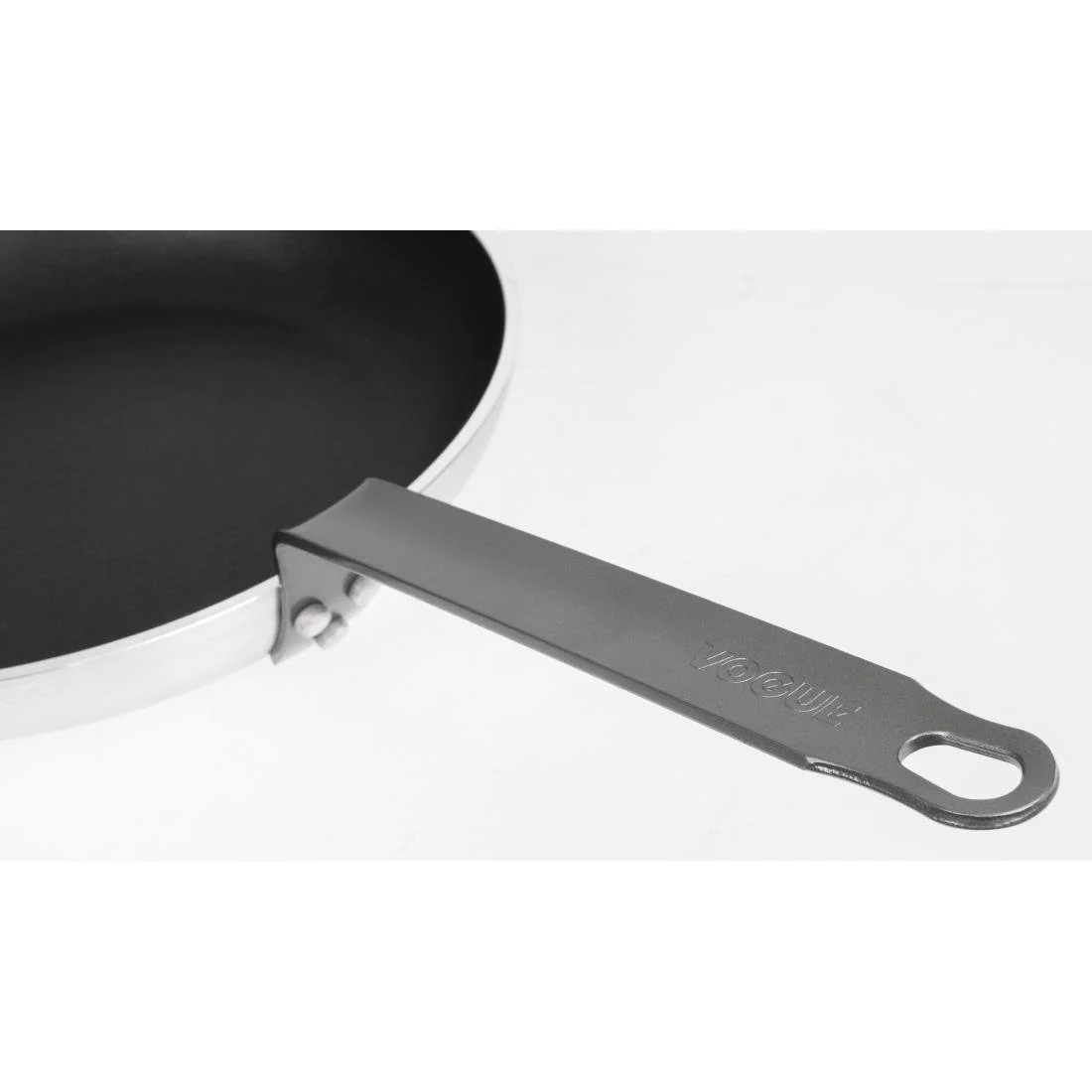 Vogue Aluminium Non-stick Teflon Platinum Plus Frying Pan 32cm - Image 5