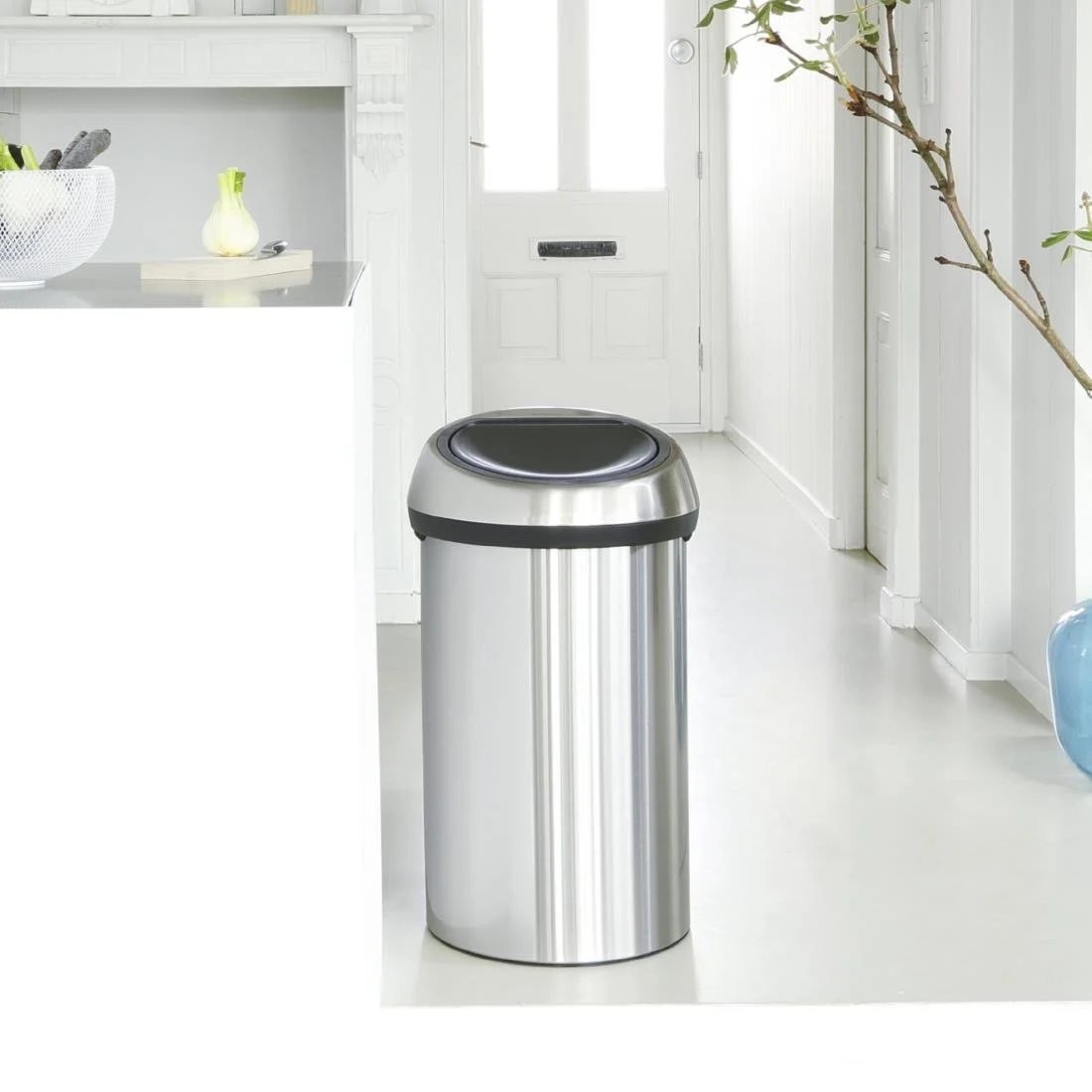 Brabantia Touch Bin Matt Steel 60Ltr - Image 3