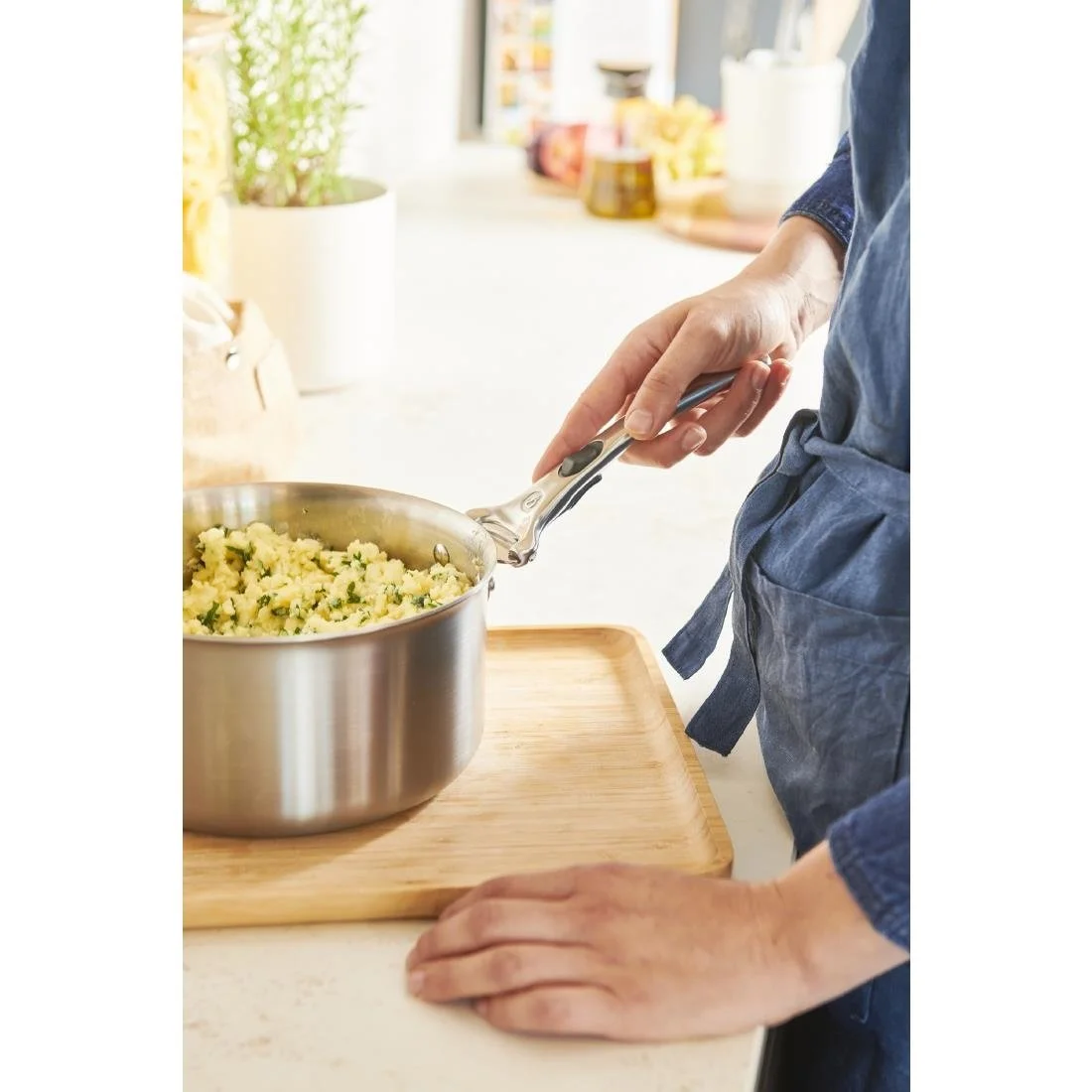 De Buyer Outdoor Saucepan Set (2 Pack) - Image 8