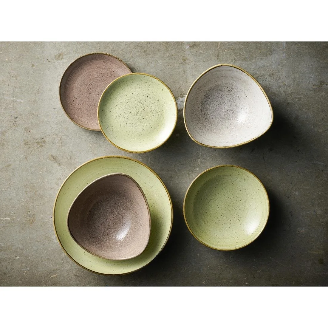 Churchill Stonecast Raw Green Evolve Coupe Plates 165mm (12 Pack) - Image 3