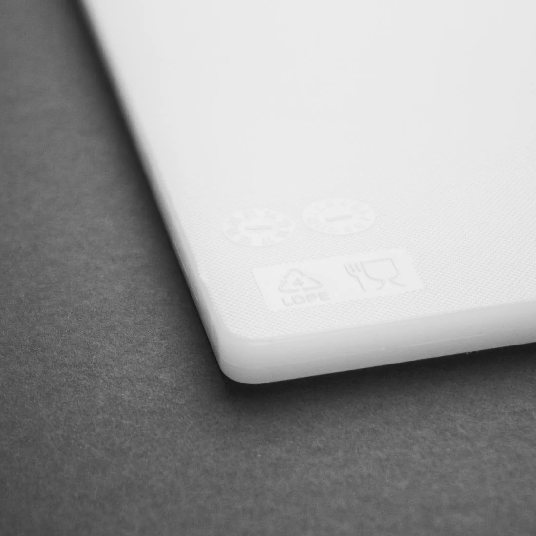 Hygiplas Standard Low Density White Chopping Board