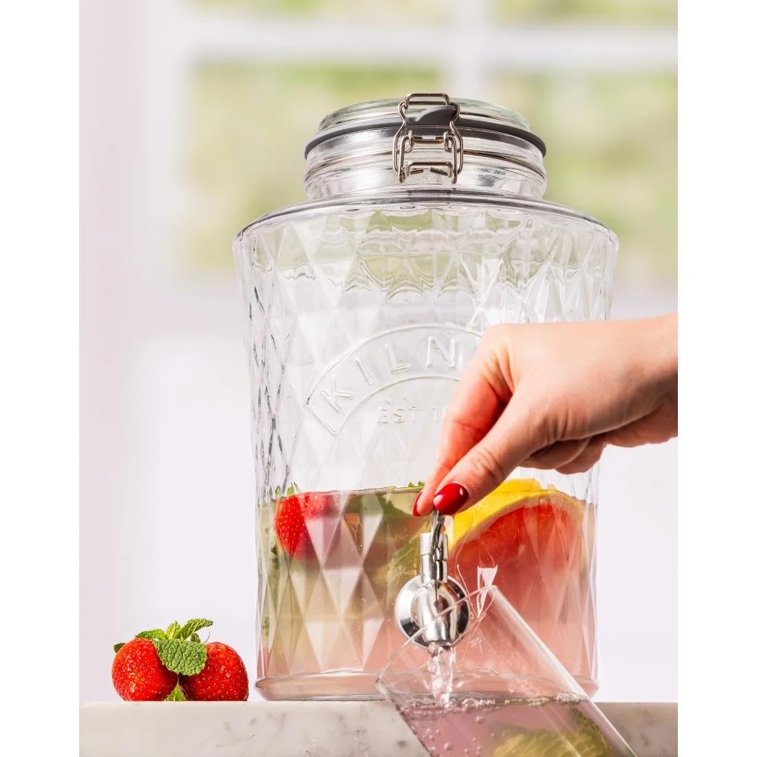 Kilner Clip Top Diamond Dispenser with Stainless Steel Tap 5Ltr - Image 4