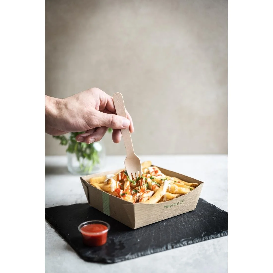 Vegware Microflute Food Trays Medium 150x150mm (270 Pack) - Image 2