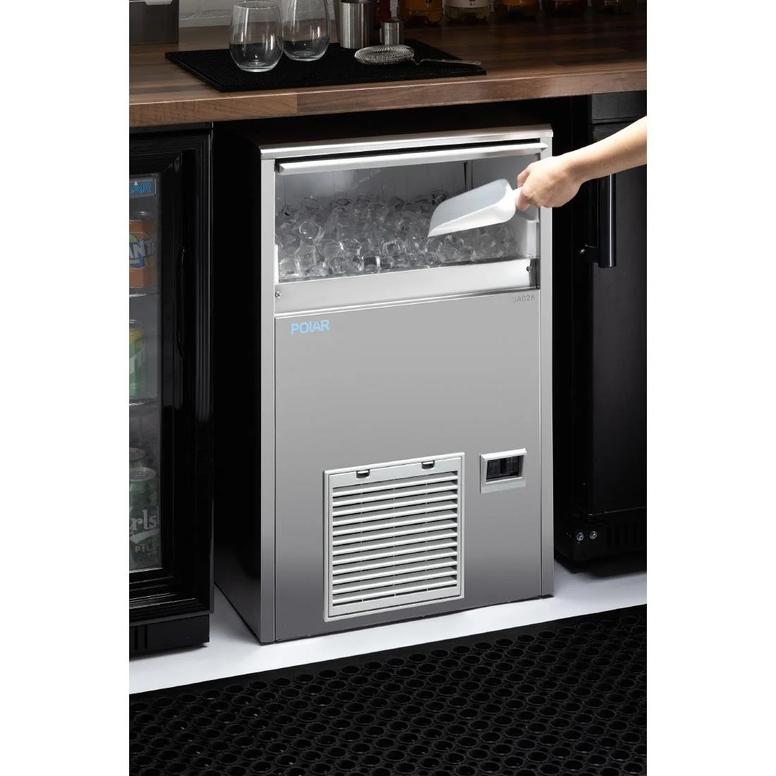 Polar U-Series Gourmet Cube Ice Maker 47kg Output - Image 14