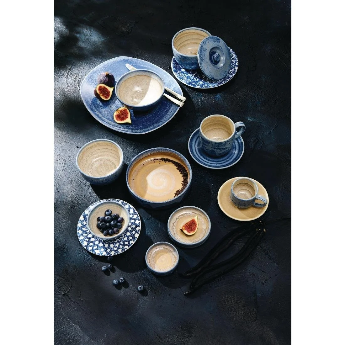 Steelite Aurora Revolution Bluestone Round Stacking Trays 202mm (12 Pack) - Image 5