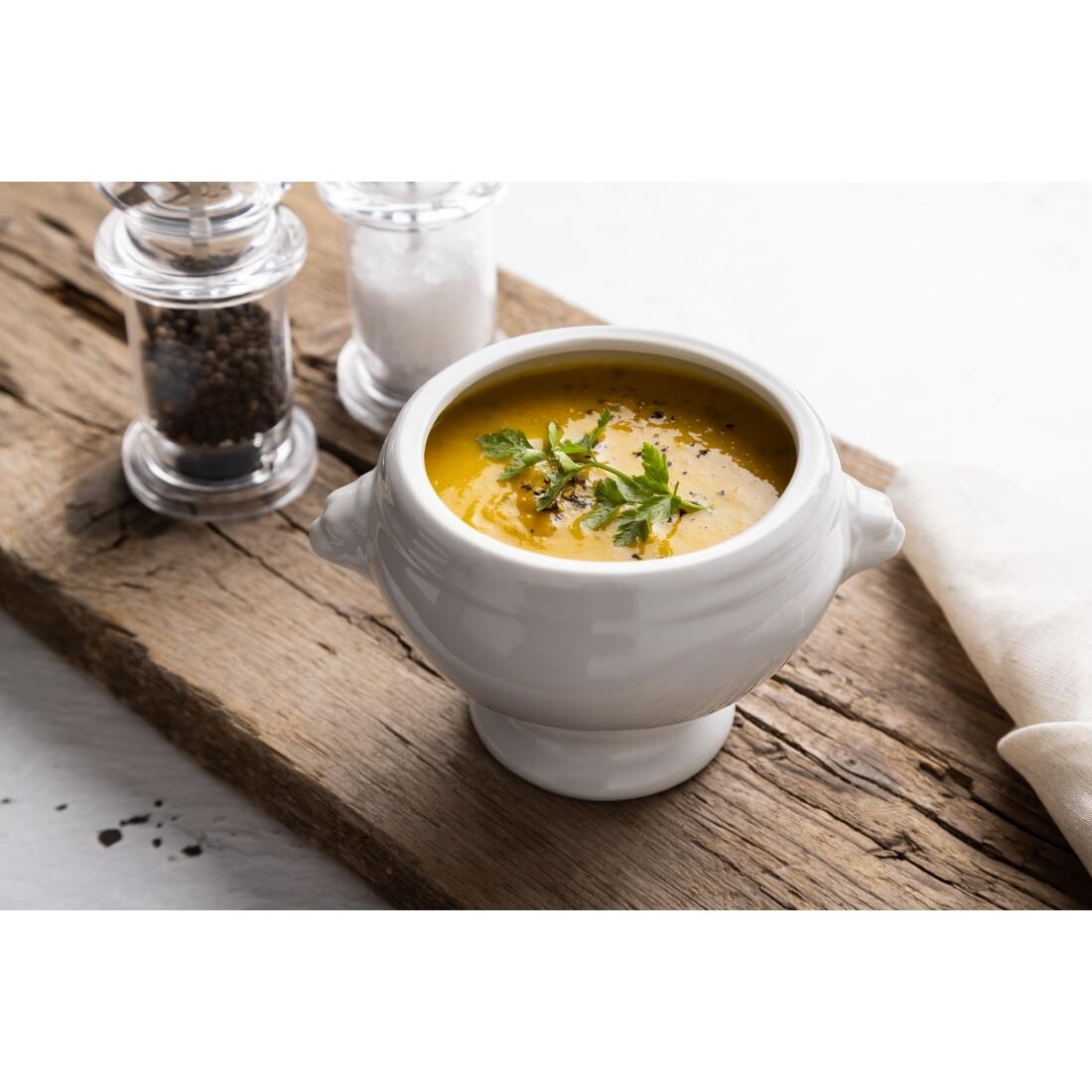 Olympia Whiteware Lion Head Soup Bowls 475ml