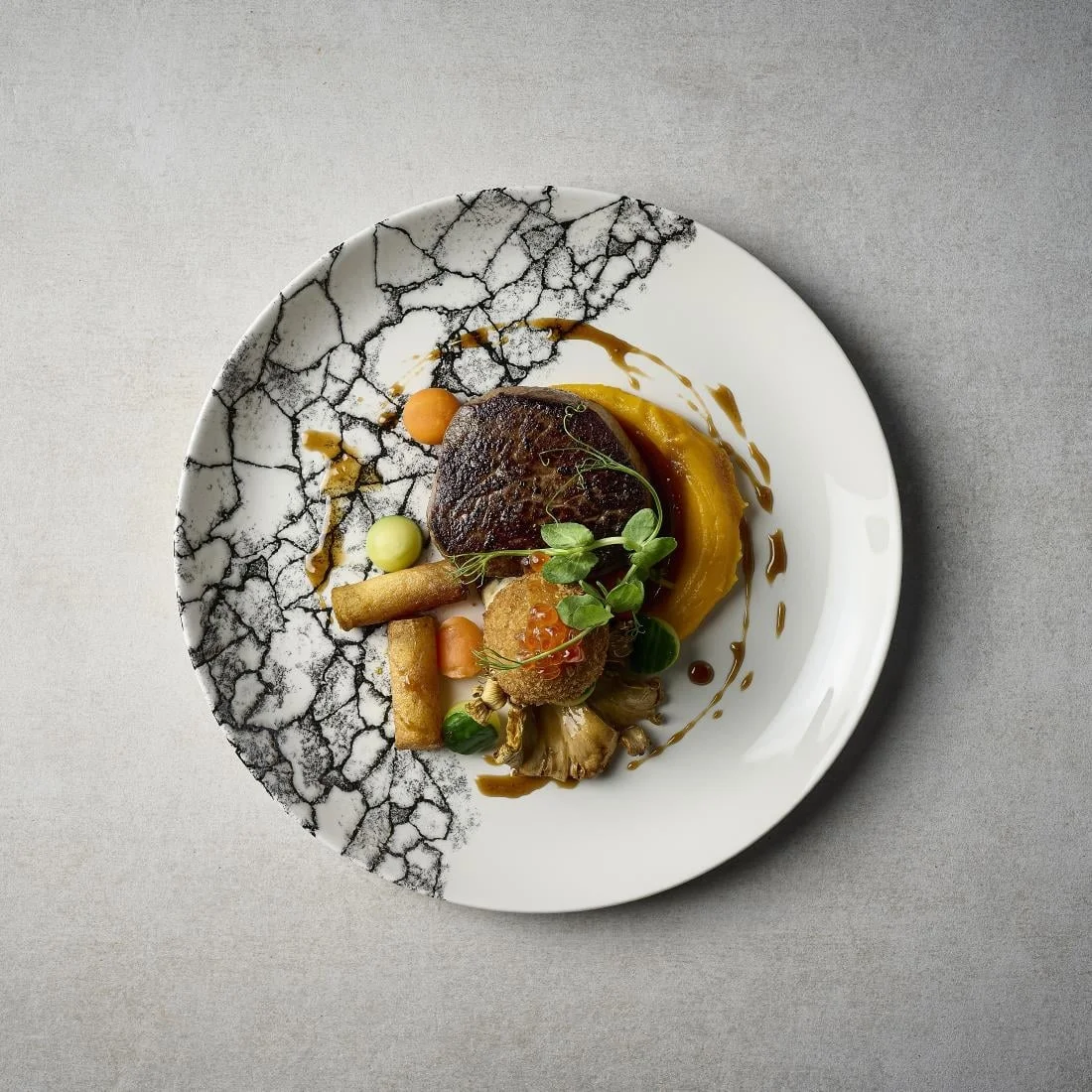 Churchill Kintsugi Accents Evolve Coupe Plates Quartz Black 260mm (12 Pack) - Image 9