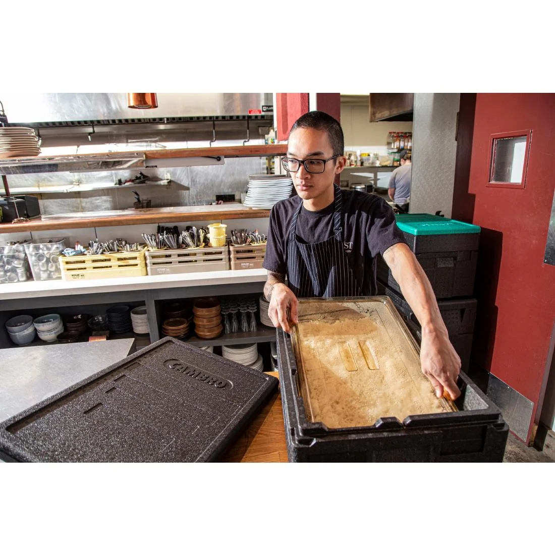 Cambro High Heat 1/1 Gastronorm Lid with handle - Image 3