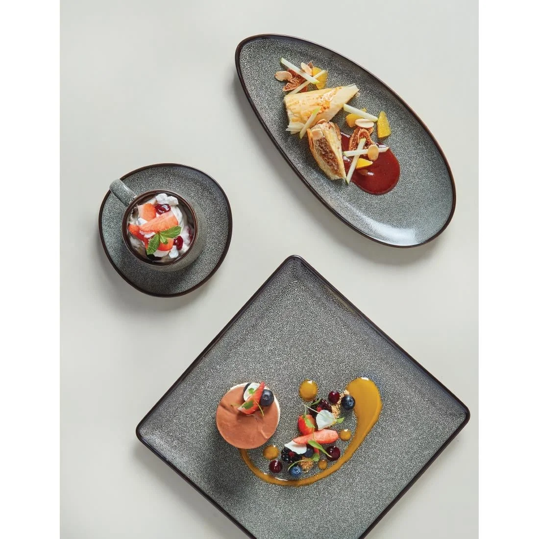 Olympia Mineral Leaf Plate 255mm - Image 4