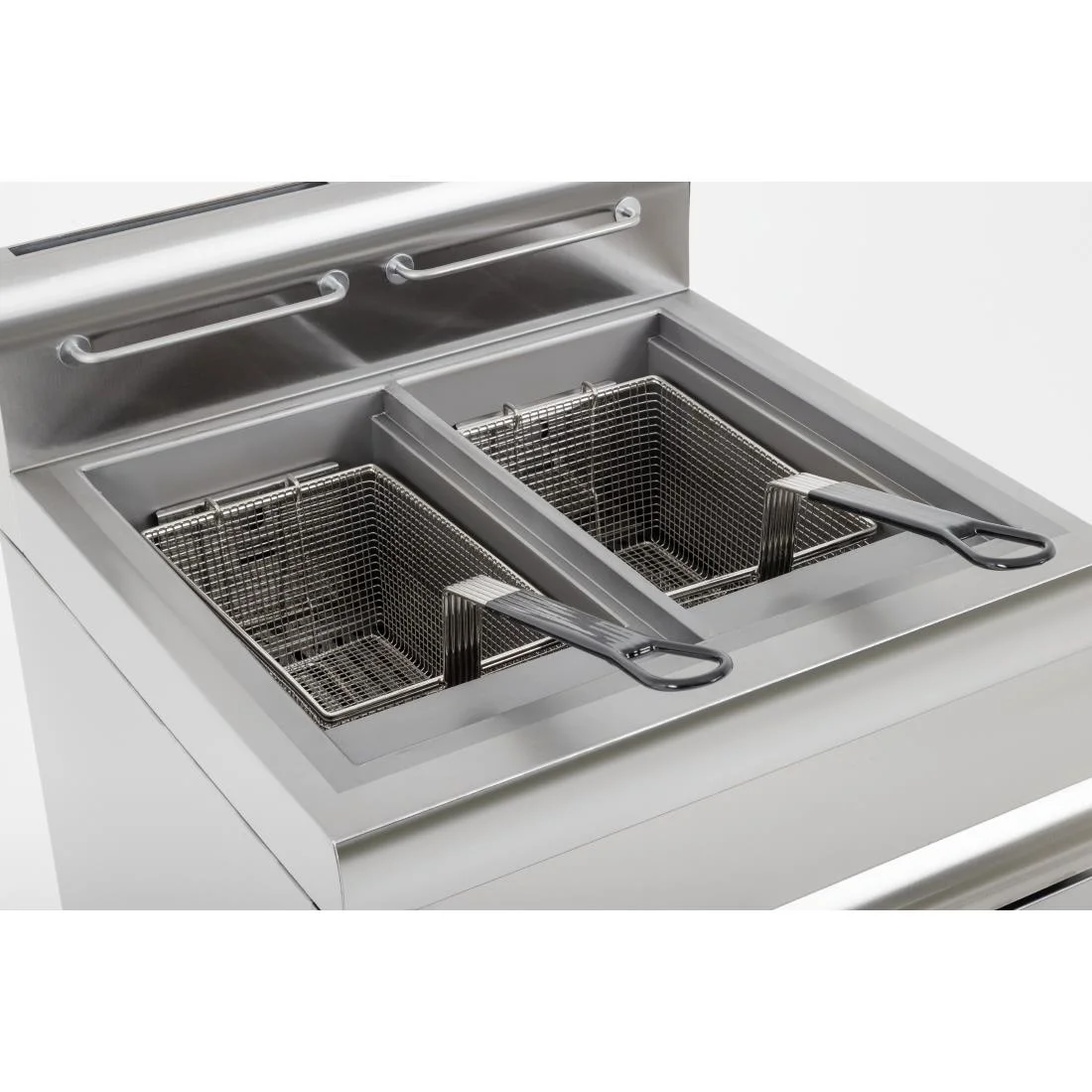 Lincat Silverlink 600 Free Standing Twin Natural Gas Fryer J10/N - Image 7