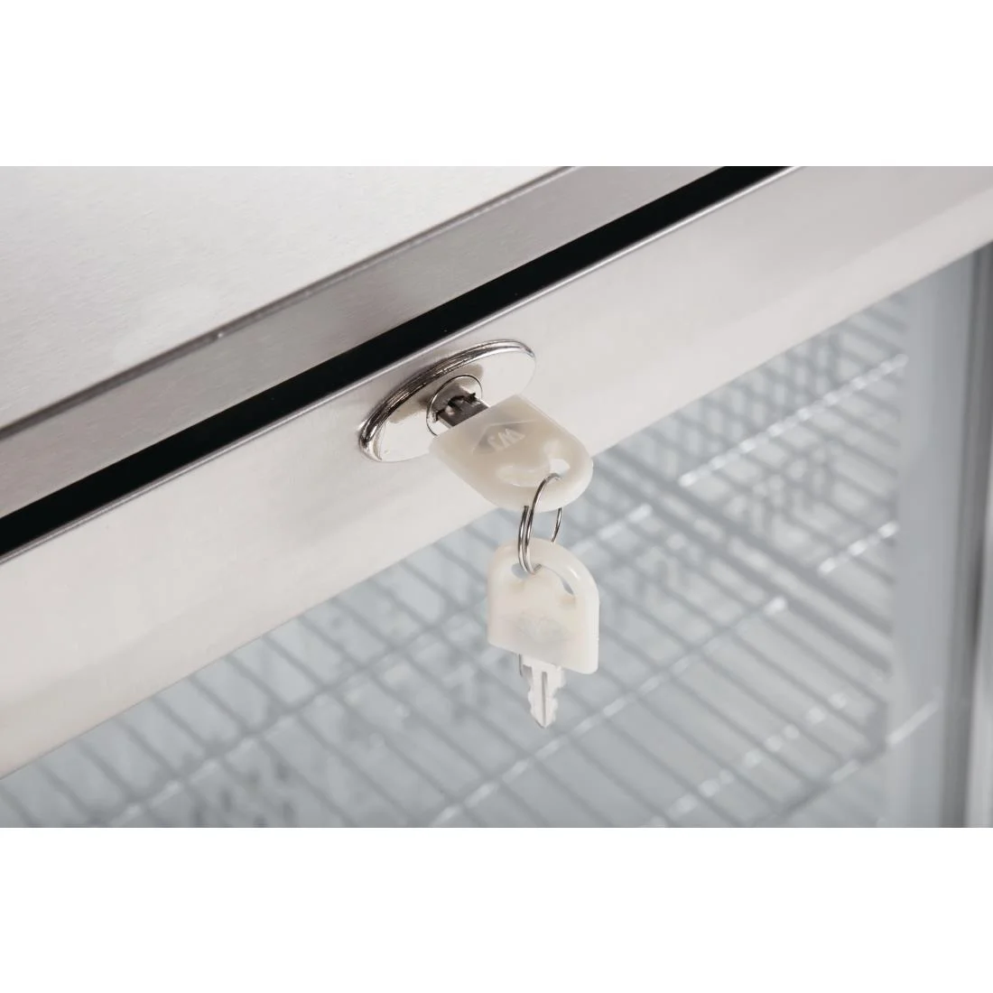 Polar Back Bar Cooler with Hinged Door in Stainless Steel 138Ltr - Image 6