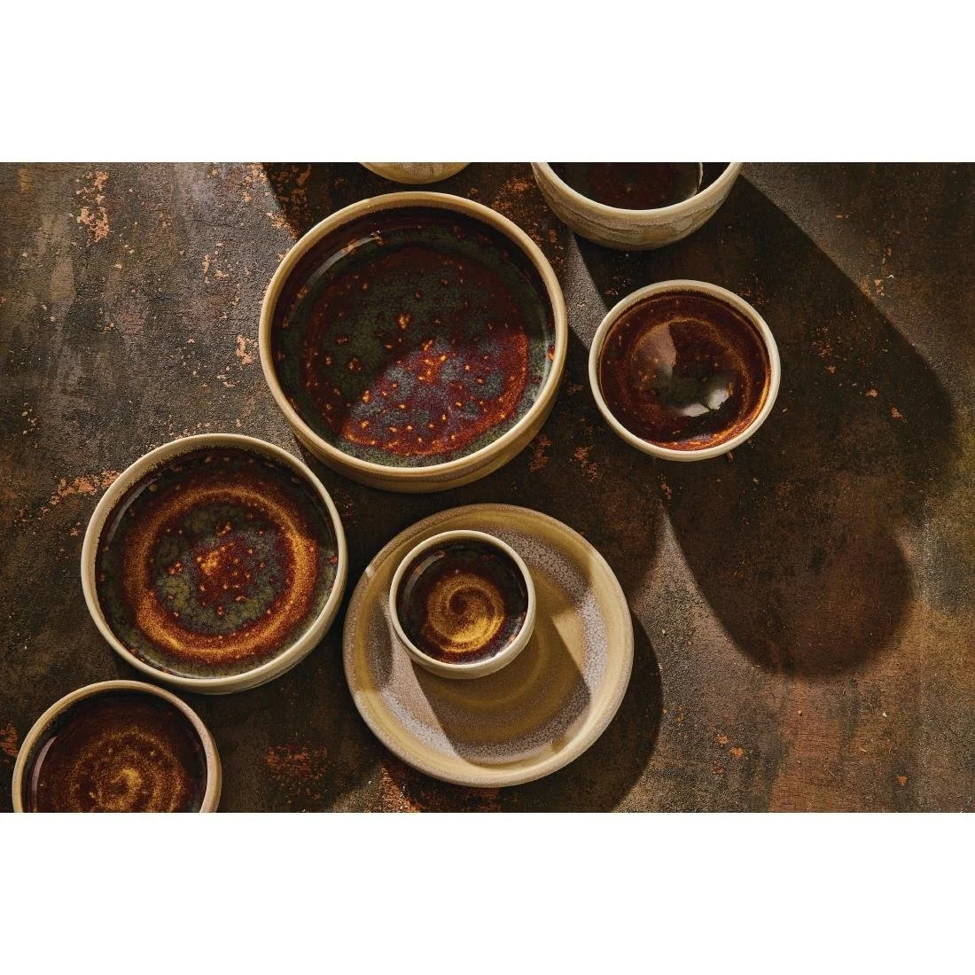 Steelite Aurora Vesuvius Amber Round Stacking Trays 165mm (12 Pack) - Image 3